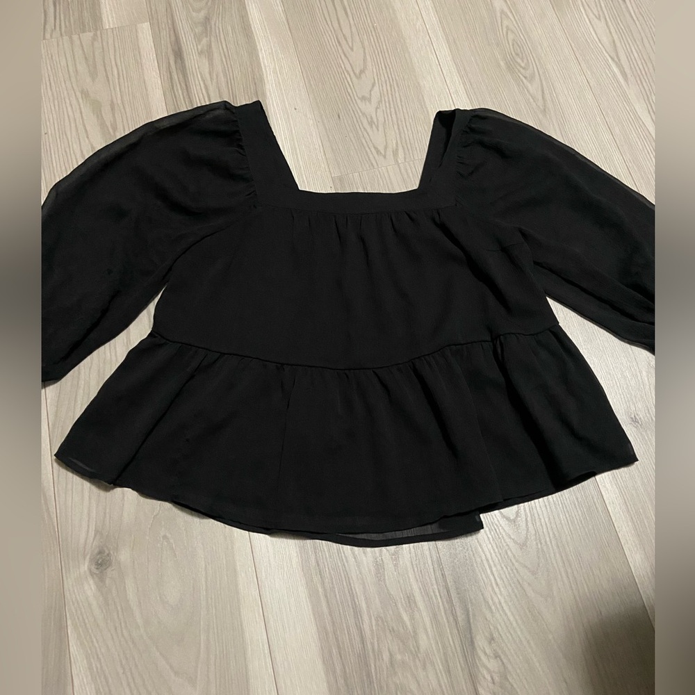 Abercrombie and Fitch Long-Sleeve Square-neck Babydoll Top Size XS